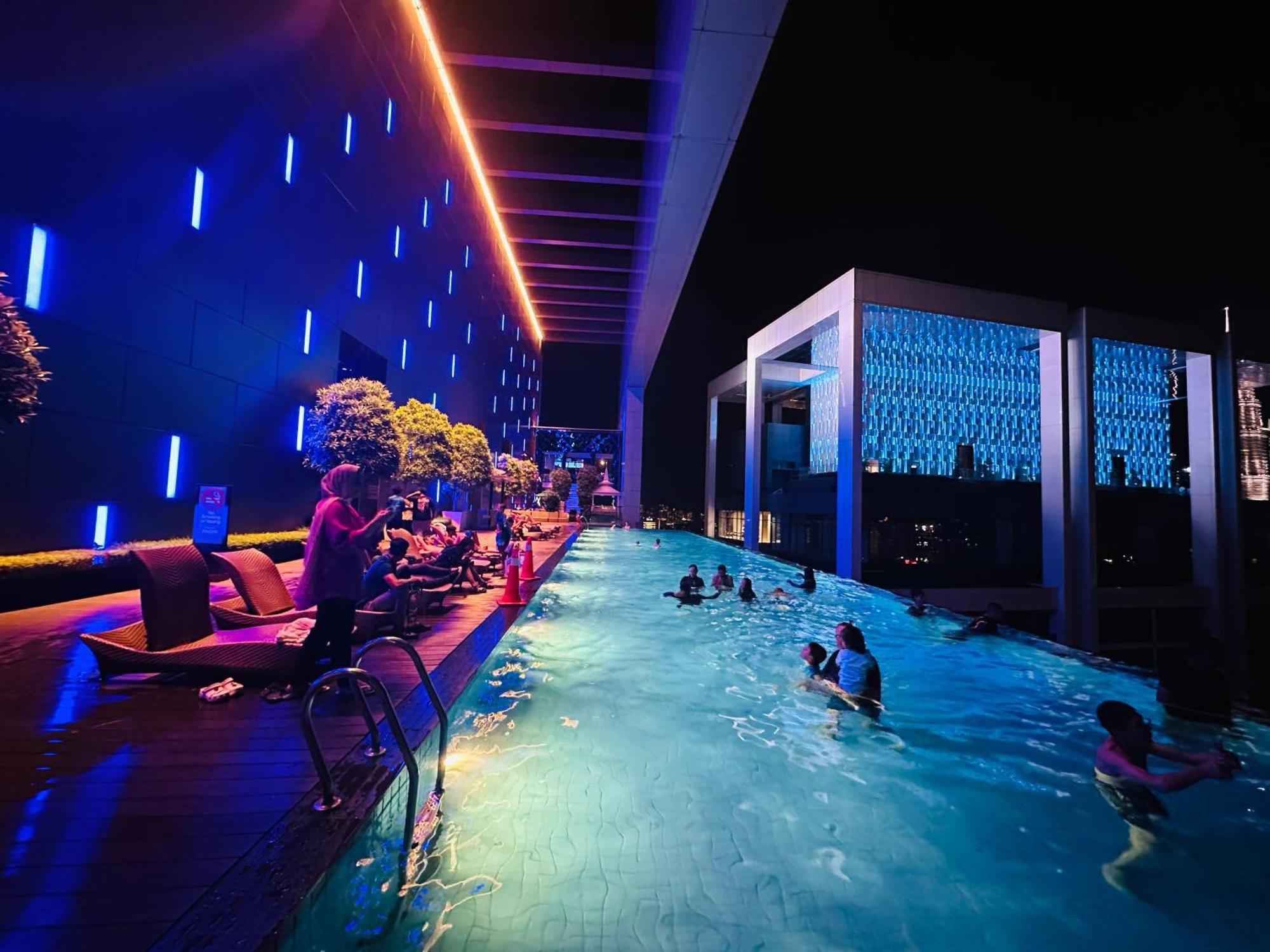 Platinum Klcc By Neptune House クアラルンプール エクステリア 写真